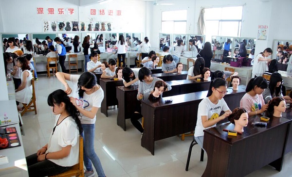 赣州服装职业技术学校五年制大专2020年招生简章